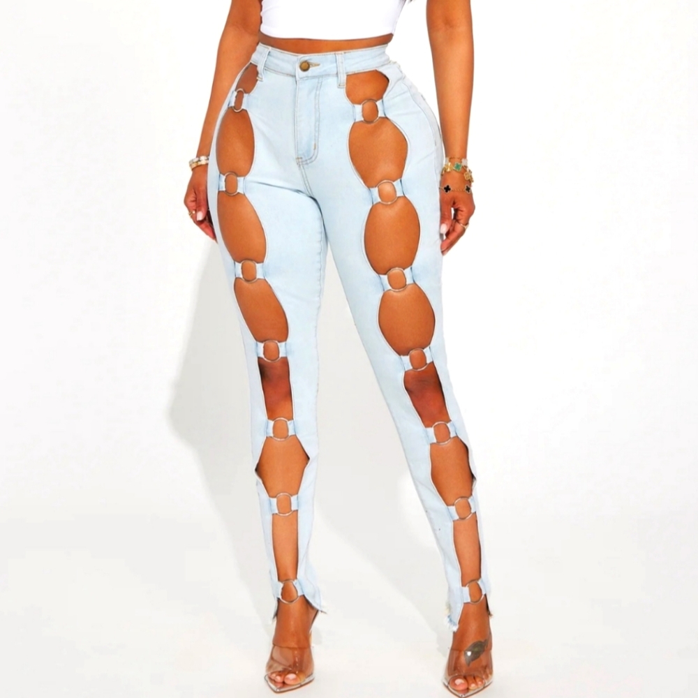 Fashion Nova loop jeans